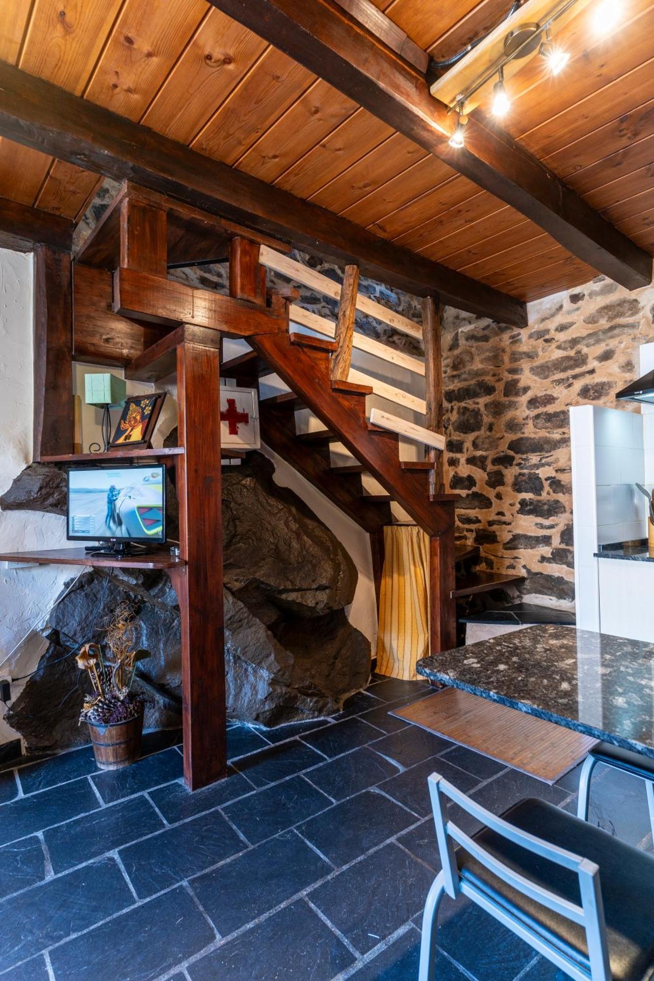 Casa De Turismo Rural Sardom3 Bembibre  Kültér fotó