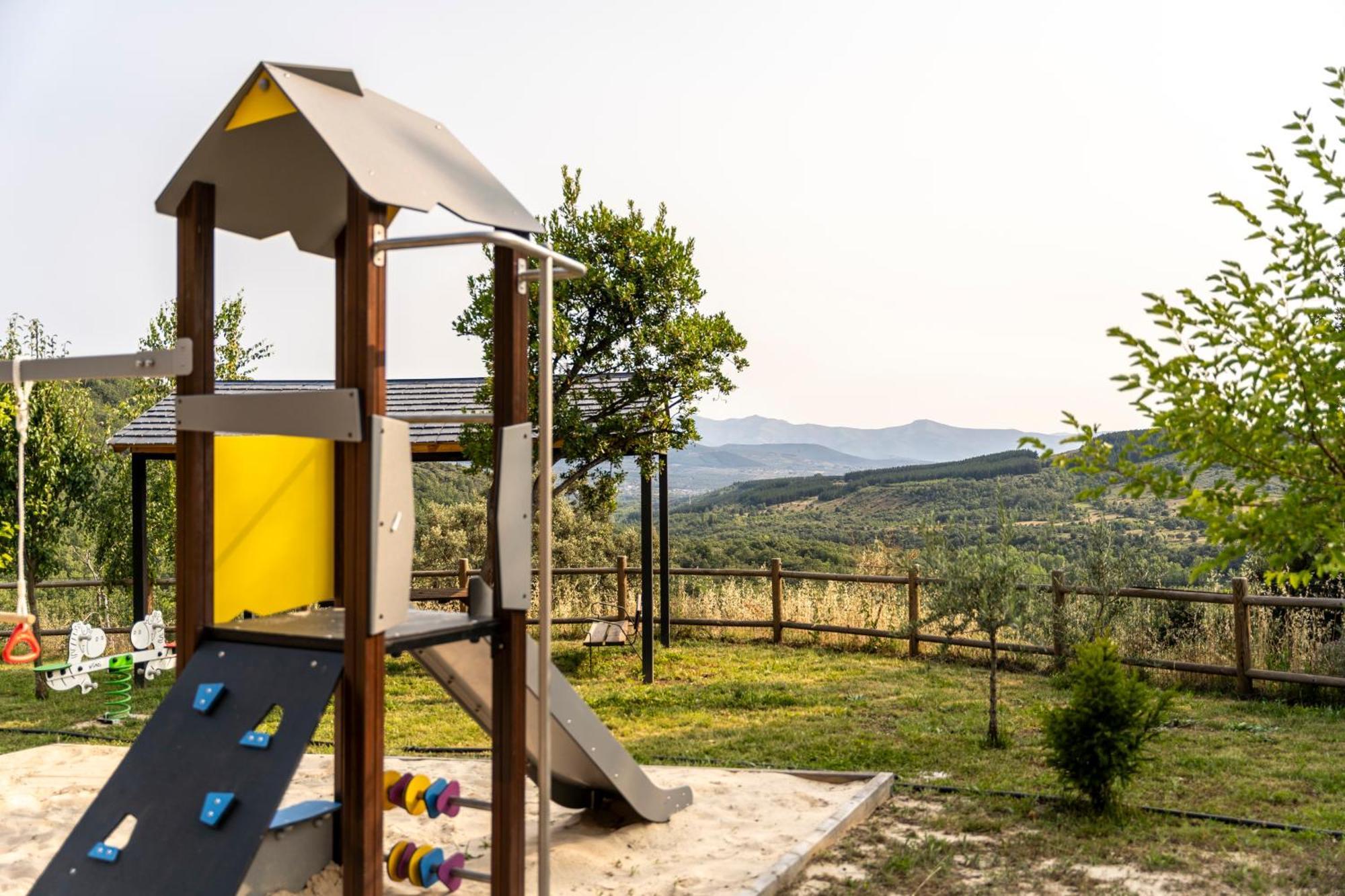 Casa De Turismo Rural Sardom3 Bembibre  Kültér fotó