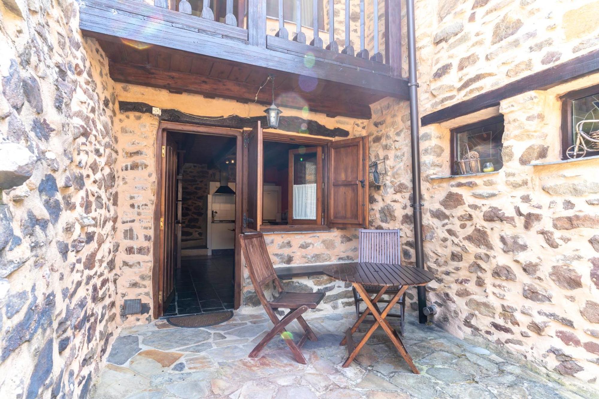 Casa De Turismo Rural Sardom3 Bembibre  Kültér fotó